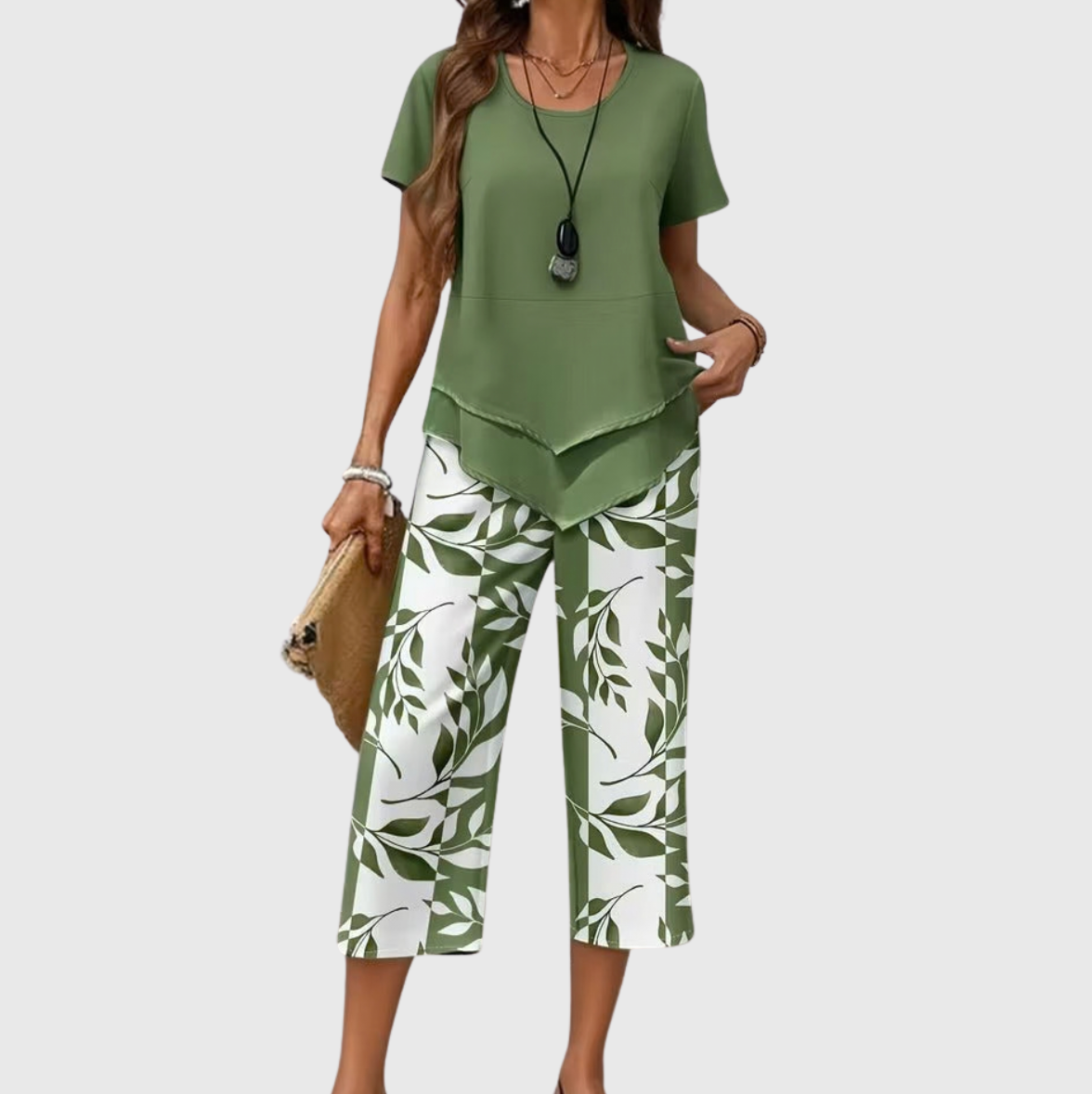 Avy | Casual Two-Piece Set with Leaf Print